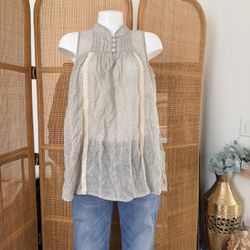 Ryu Sleeveless Top Small with Lace Trim and Open Back