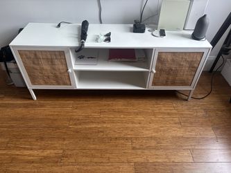 Media Console - 150.00 or OBO