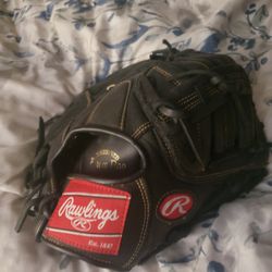 Baseball Glove 