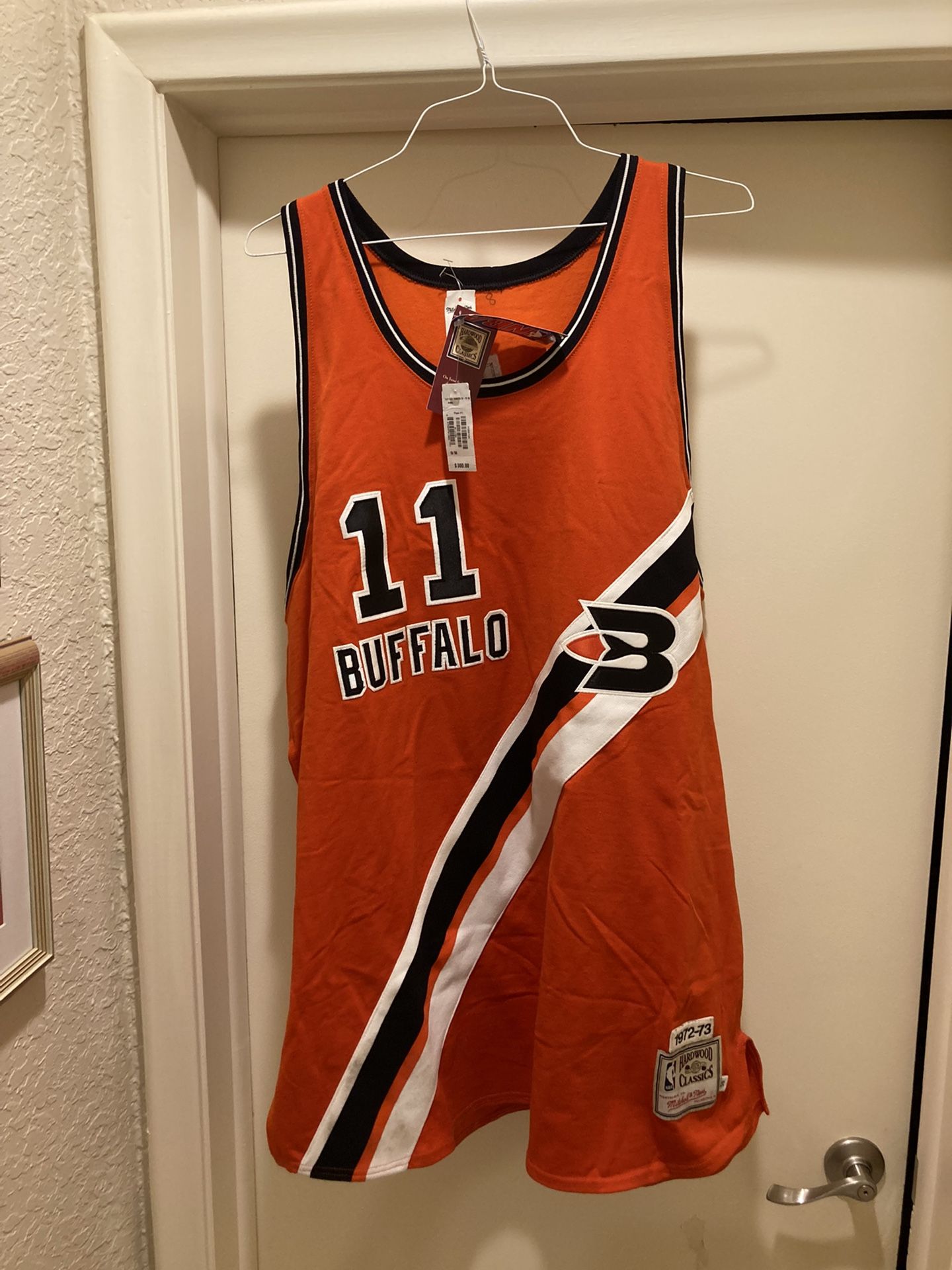 Buffalo Bob Mcadoo 3x Jersey Hardwood Classic for Sale in Pembroke Park, FL  - OfferUp