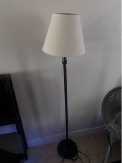 Classic Black  Lamp