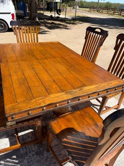 Rustics Table whit chairs