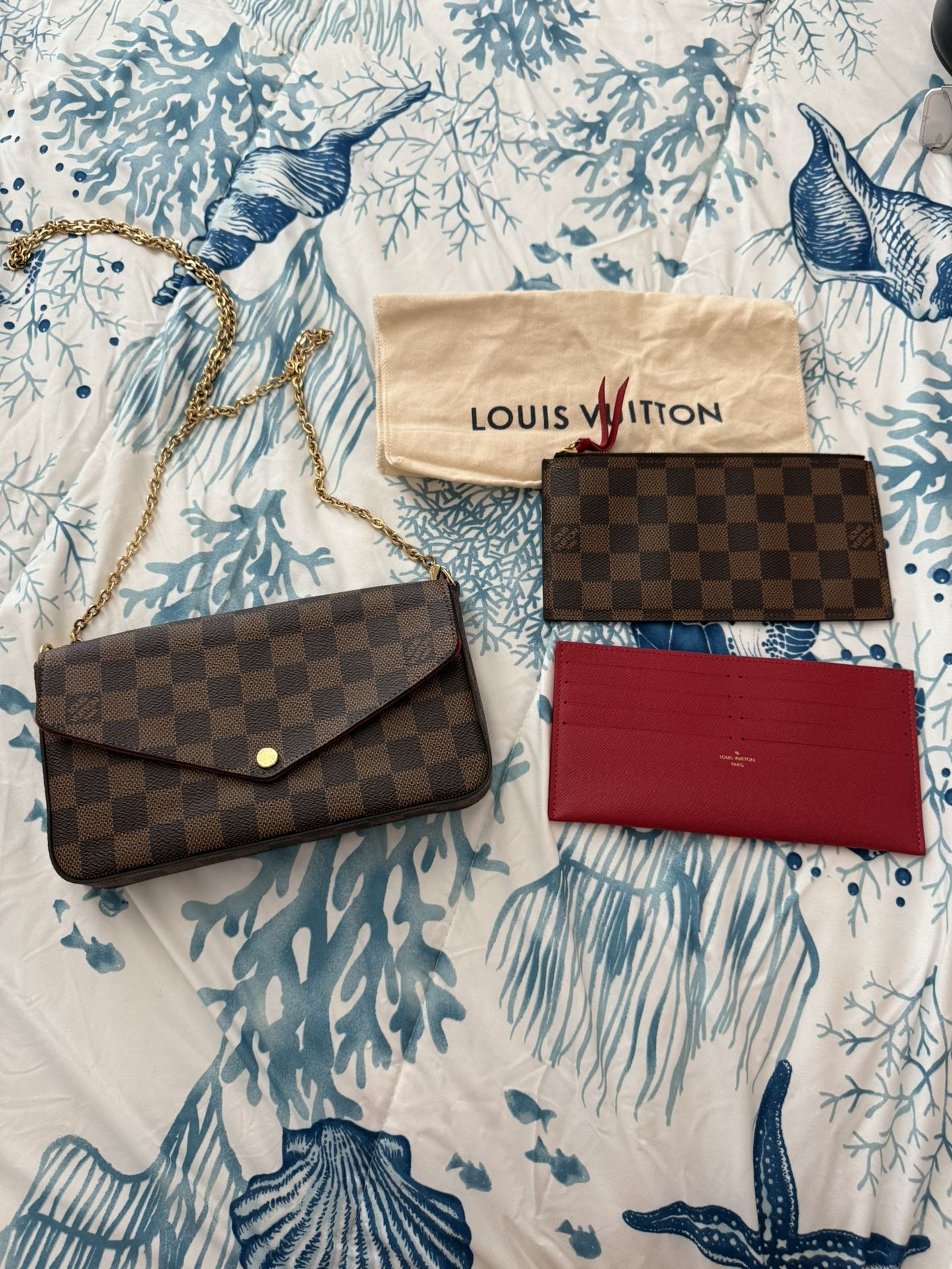 Women’s LV Bag