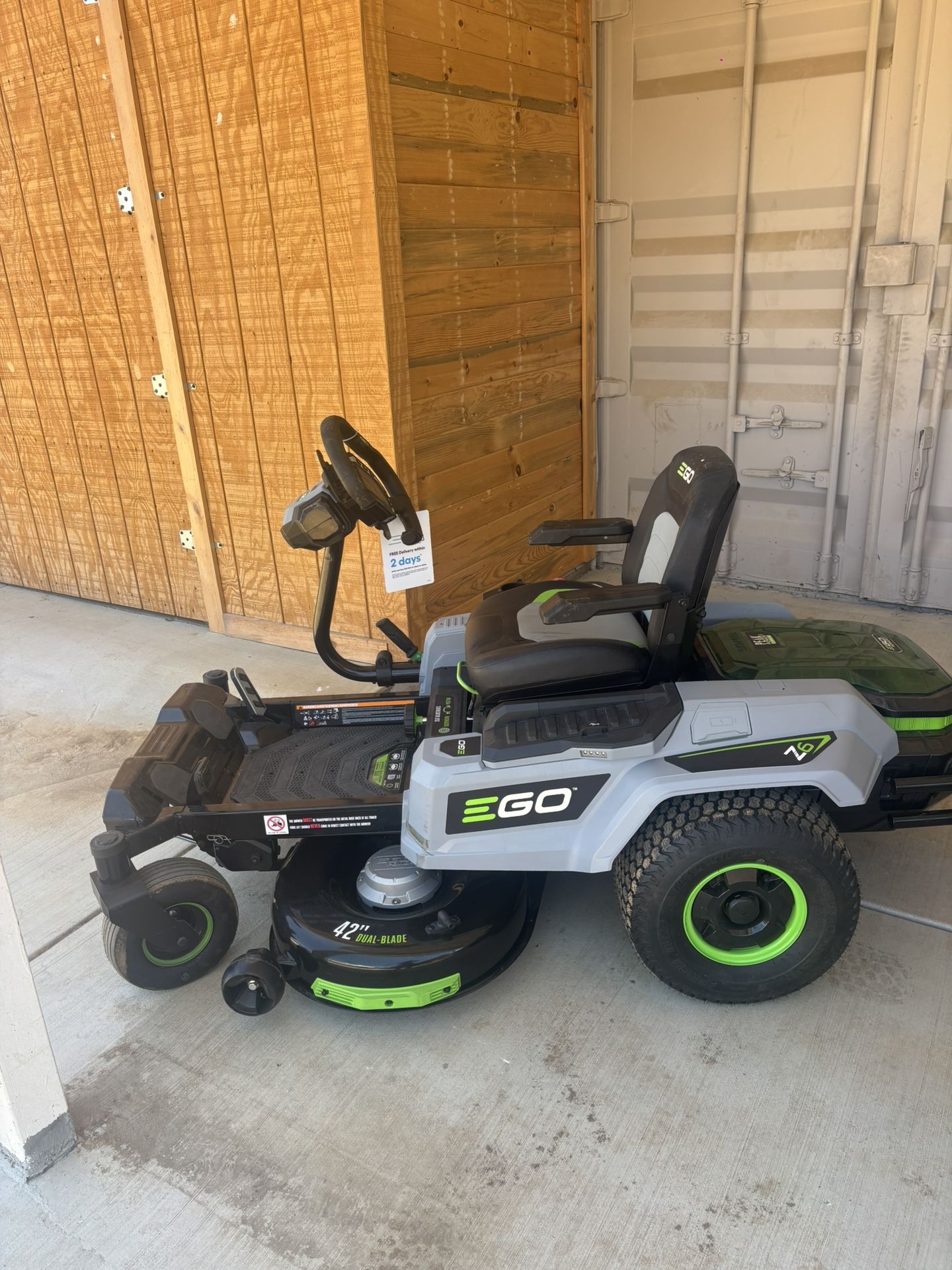 Riding Lawnmower Brand new