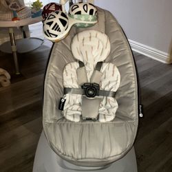 4moms Baby Swing- Pending