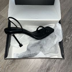 Two Size 8 Fashion Nova Heels With Boxes