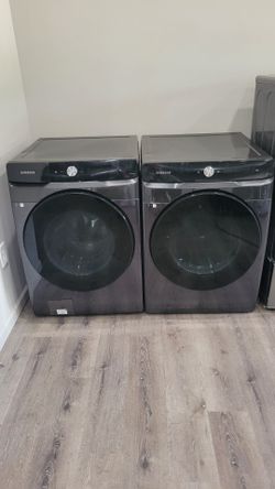 Samsung Washer And Electrical Dryer Set
