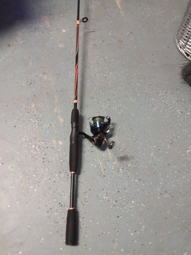 6 Ft Freshwater Bracer Fishing Rod With Shimano Brand New Fishing Reel