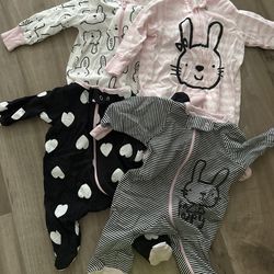 New Premie Baby Girl Onesies Set (4 pcs)
