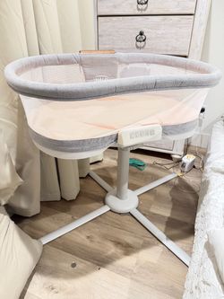 Halo bassinet