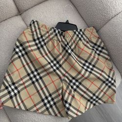 Burberry short