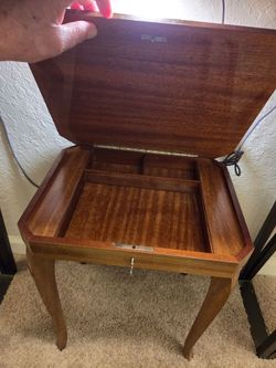 Antique inlaid wood music box/sewing box