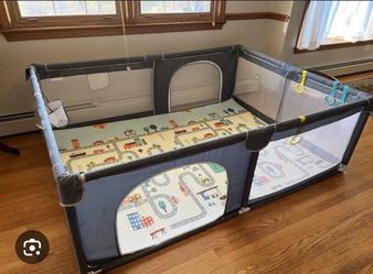 TOHIFER Baby Playpen with Mat *Lightly Used*