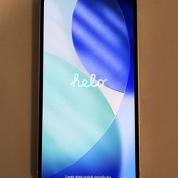 iPhone 13 - 128GB UNLOCKED - Excellent Condition