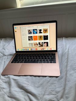 Pink MacBook Air (2019)