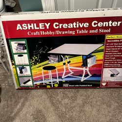 Ashley creative Centrer: Craft/ hobby / Drawing Table And Stool