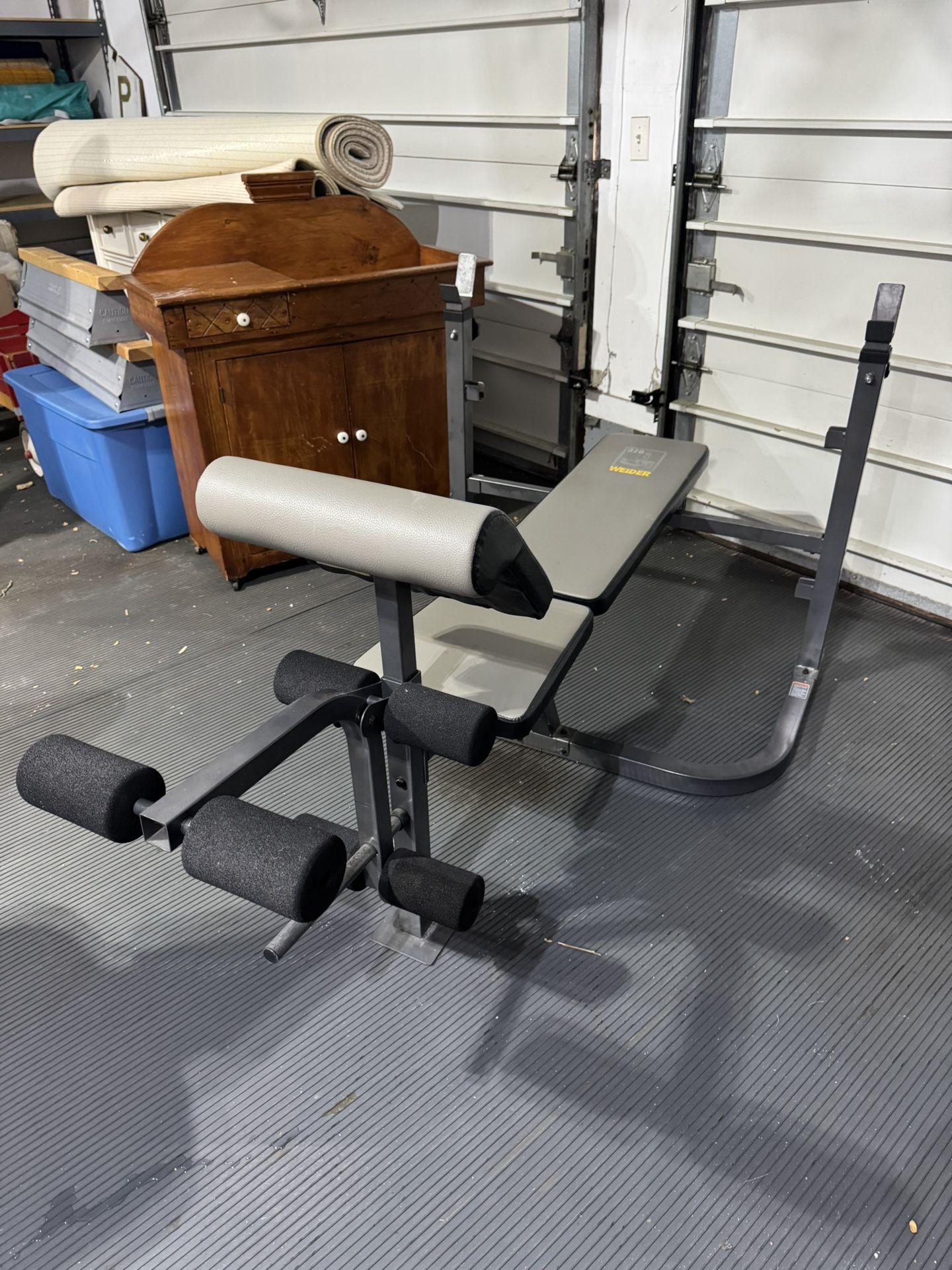 Weight Bench