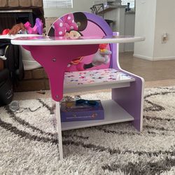Minnie Mouse Desk