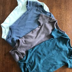 Primary Shortsleeved Bodysuits