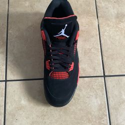 Jordan Retro 4 ‘Red Thunder’