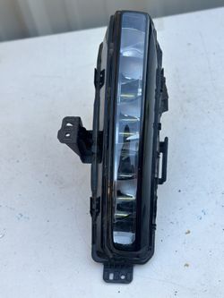 2022-2023 Right Rear Light Jeep Grand Cherokee 