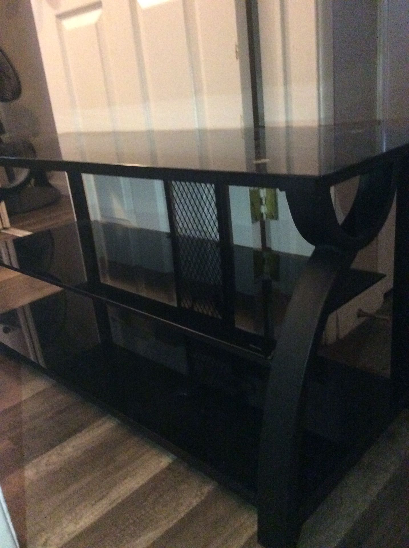 Tv stand for 50 inch