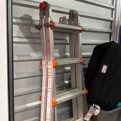 Little Giant M26 Ladder 26-ft Reach Type 1A - 300 lbs