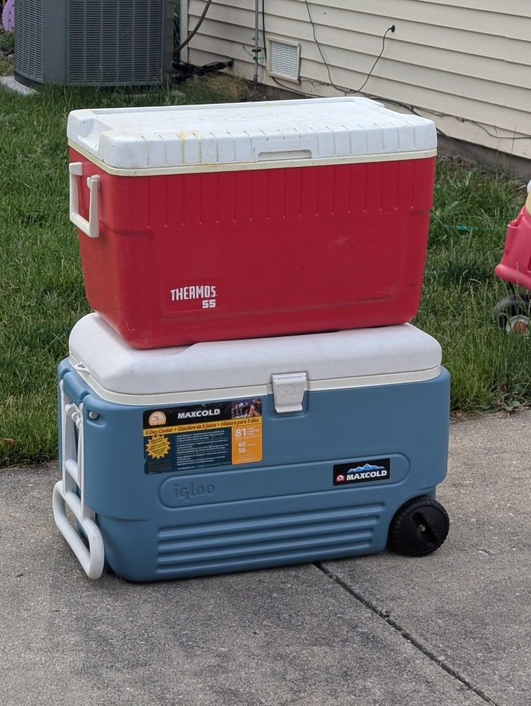 camping cooler bundle BOTH INCLUDED