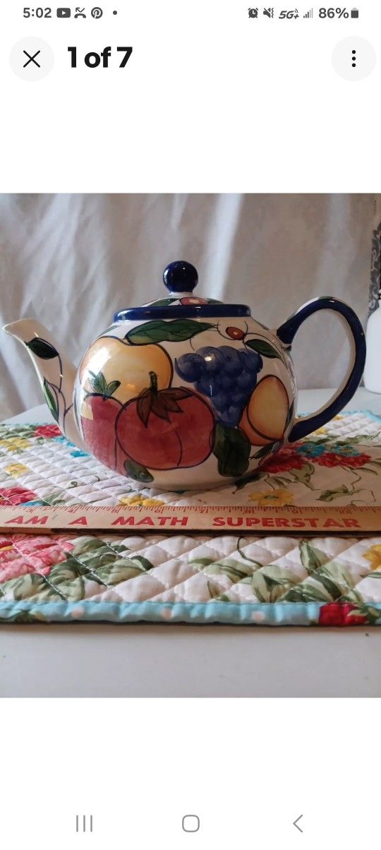Beautiful Ceramic Farmhouse Country Decor Tea Pot