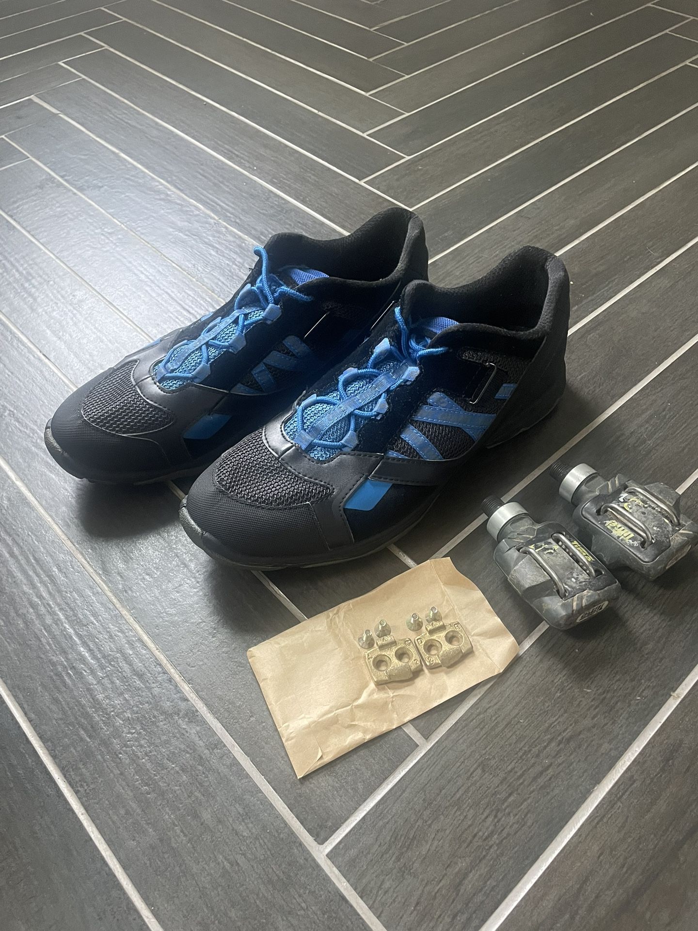 Clipless Riding Shoes And Pedals