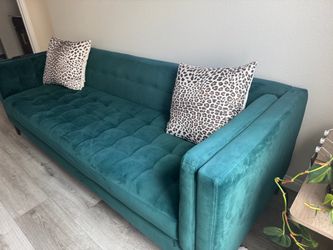 Discontinued Living Spaces 87” teal/jade velvet tufted sofa