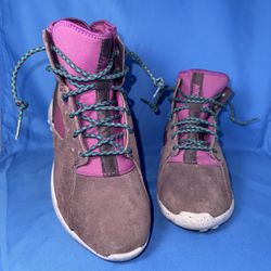 Size 6 Girls’ Nike Koth Mid  Mulberry Purple Rear Zip Lace Up Shoes Great Condition