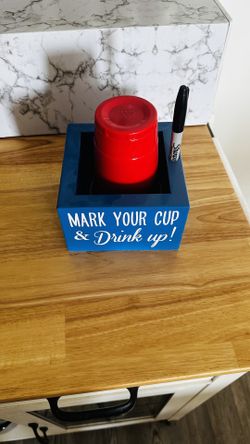 Party Solo Cup Holder With Pen Holder