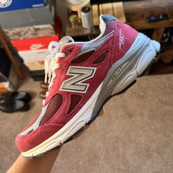 New Balance 990 V3 