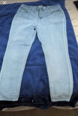 Old Navy Light Wash Jeans