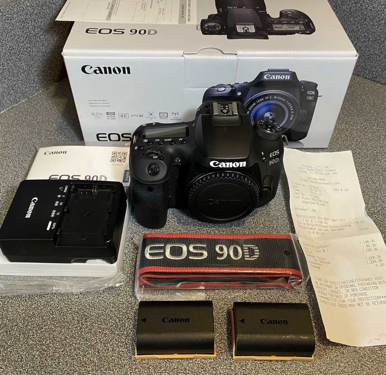Canon EOS 90D 32.5MP Digital SLR Camera - Black