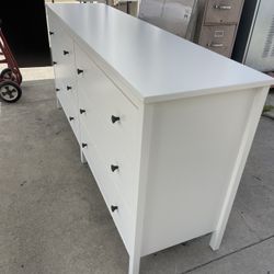 White 6 Drawer IKEA Koppang Dresser ! Like New
