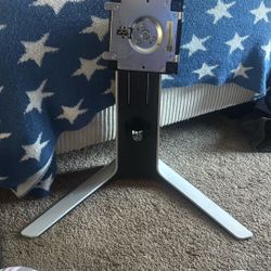 Alienware Monitor VESA and Viotek Monitor Stand