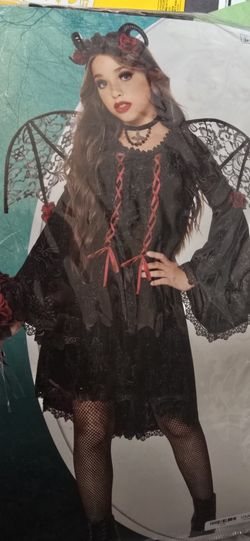 Halloween Costume 🎃 