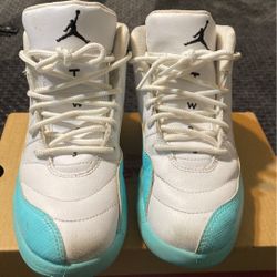 Jordan XII 12 size 1Y like brand new white and turquoise