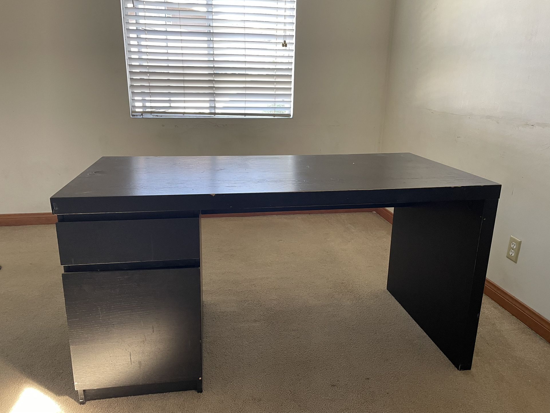 black student desk 