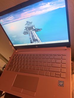 Hp laptop 14” rose gold