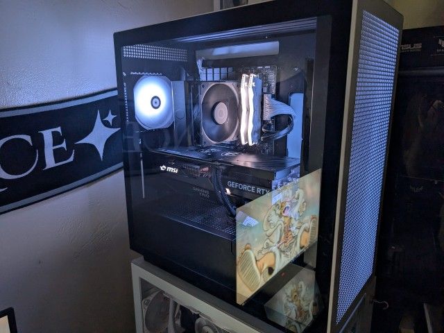High End Gaming Pc: Ryzen 7 9700x, RTX 4070 TI