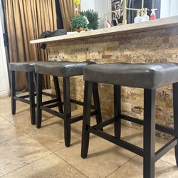 Bar Stools 
