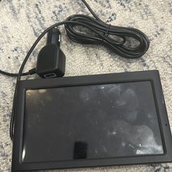 Bluetooth screen with car adapter