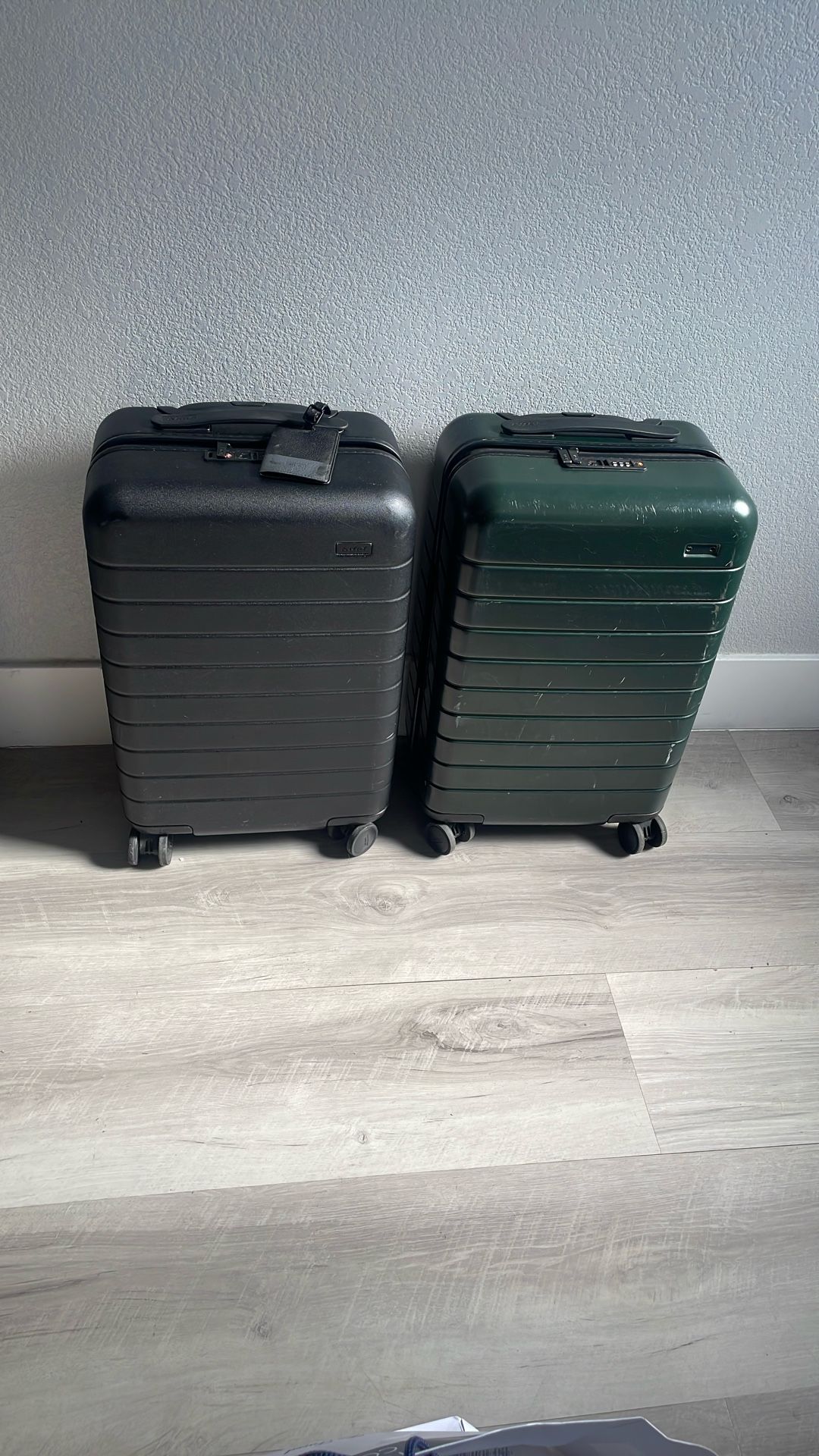 Away Carry On Luggage/suitcase