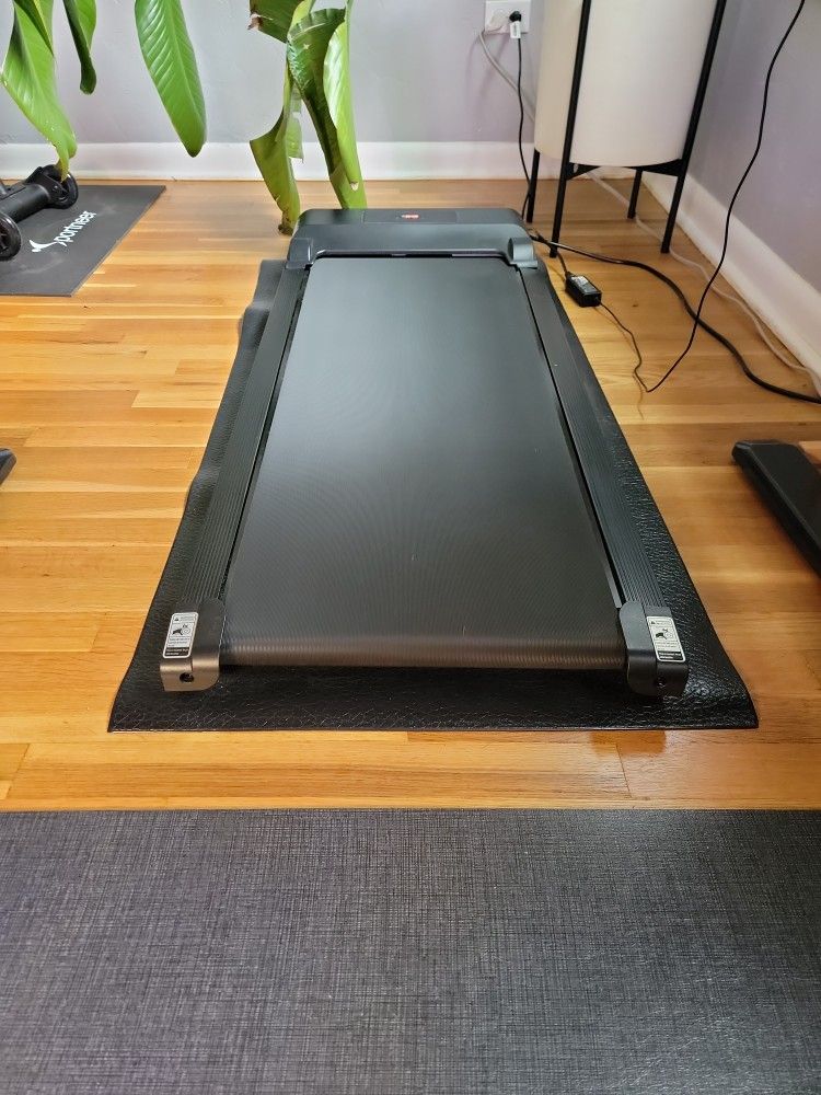 Underdesk Walking Treadmill