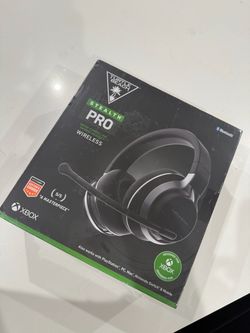 Turtle Beach Stealth Pro Multiplatform Wireless Noise-Cancelling Gaming Headset for Xbox Series X|S, Xbox One, PS5, PS4, PC, Mac, Mobile – Swappable B