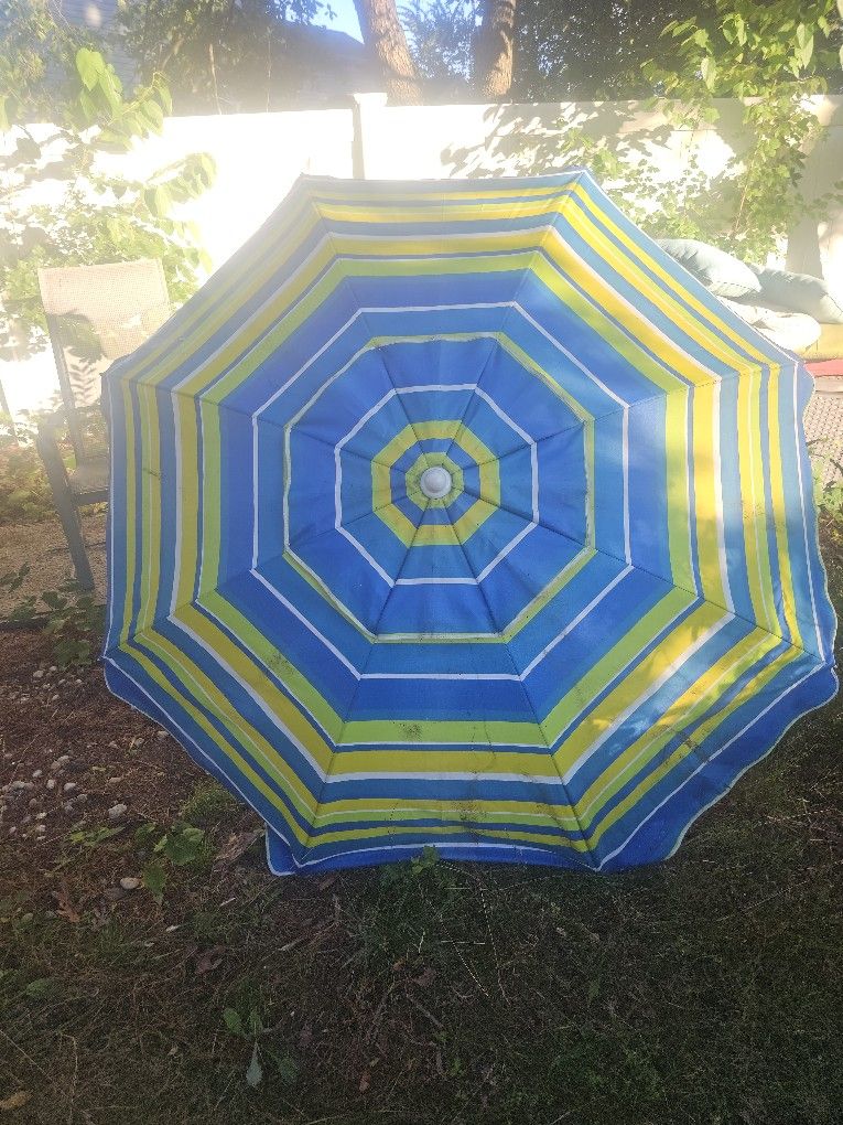Prices Firm.. 6-ft Peach Umbrella