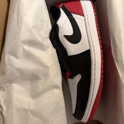 Air Jordan 1 Low OG Black Toe